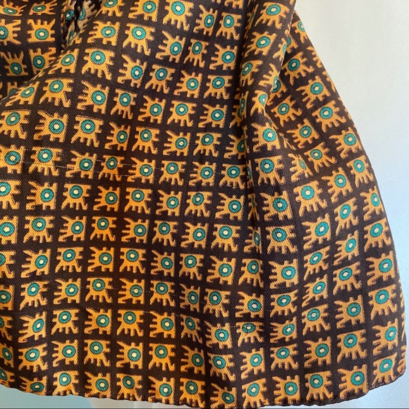 Geometric Neck Scarf - Picture 2 of 3